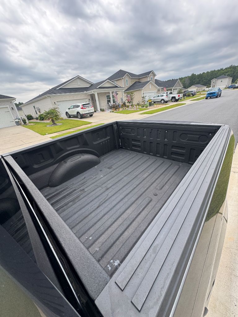 2018 Ford F-150 - $22,425