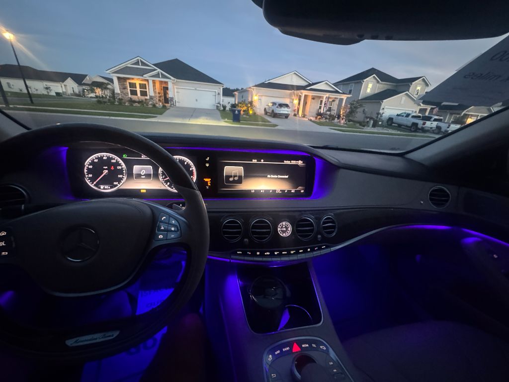 2014 Mercedes-Benz S-class - $18,999