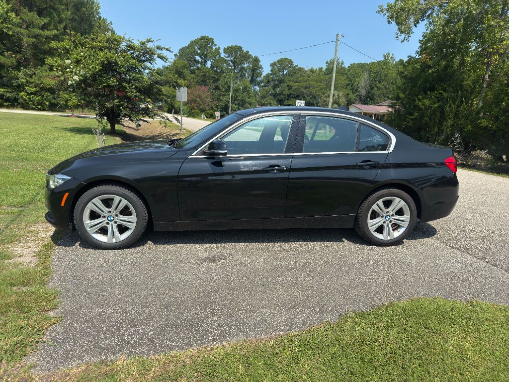 2018 BMW 330i - $17,825