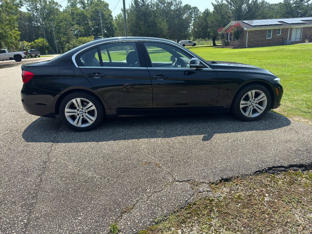 2018 BMW 330i - $17,825
