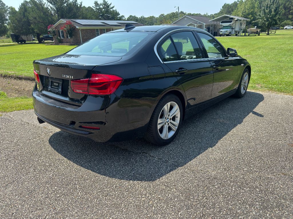 2018 BMW 330i - $17,825