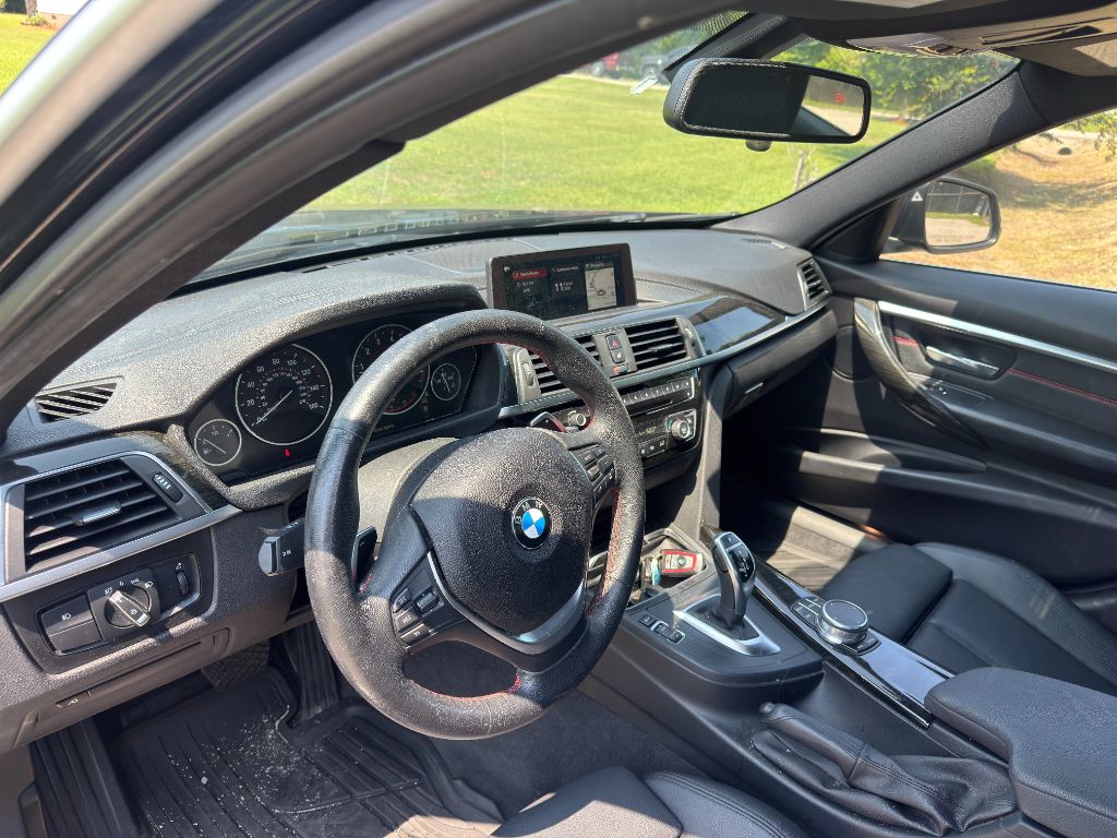 2018 BMW 330i - $17,825