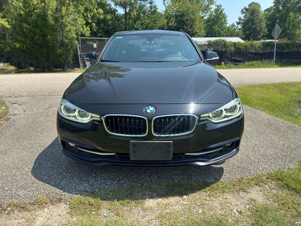 2018 BMW 330i - $17,825