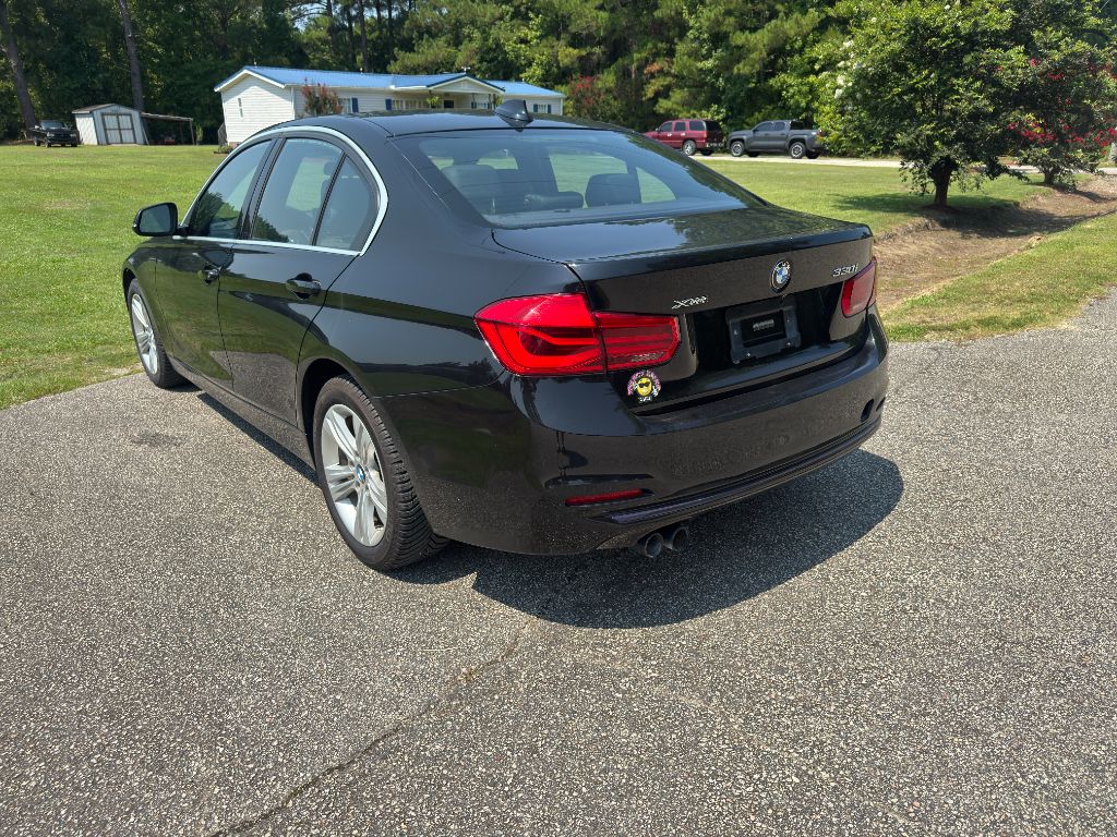 2018 BMW 330i - $17,825