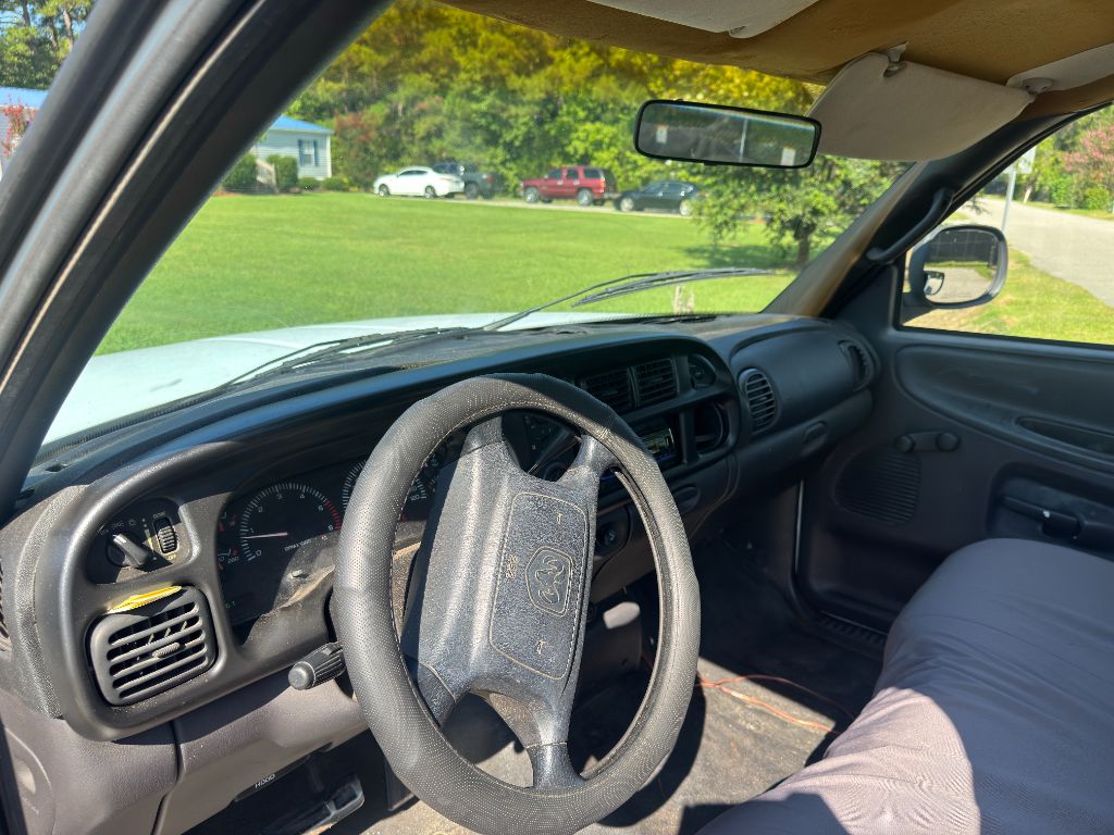 2001 Dodge Ram - $4,275