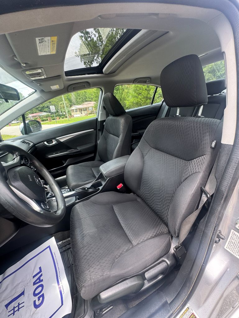 2015 Honda Civic - $8,300