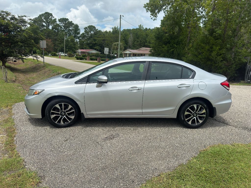 2015 Honda Civic - $8,300