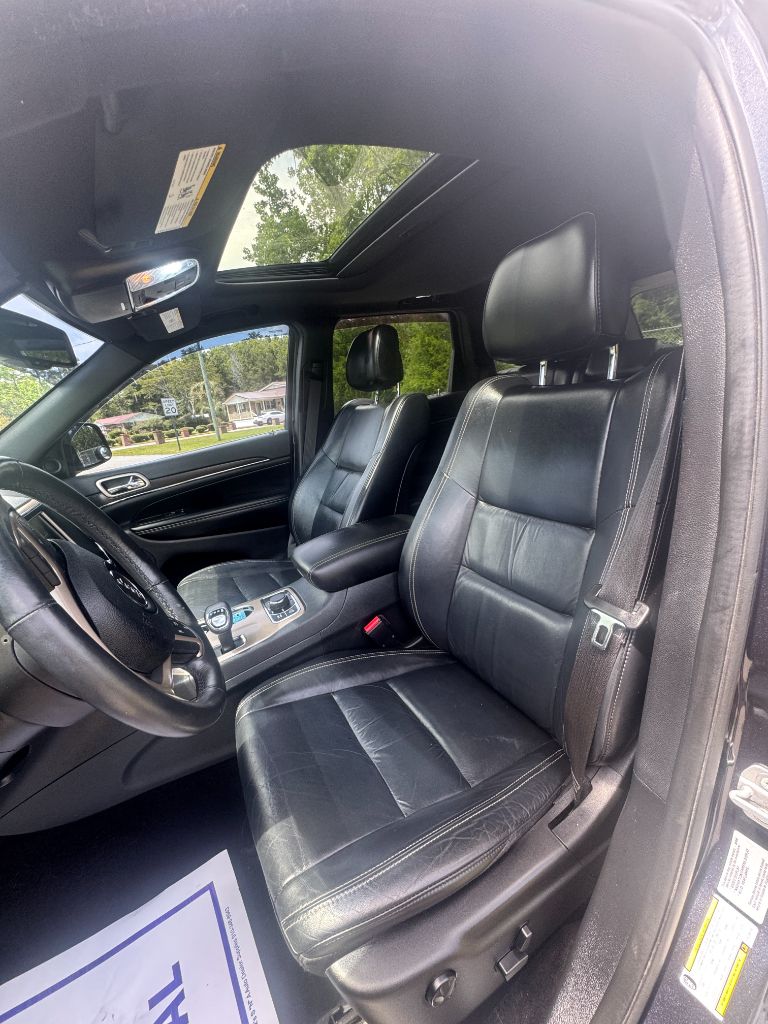 2015 Jeep Cherokee - $8,900
