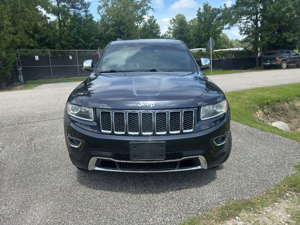 2015 Jeep Cherokee - $8,900