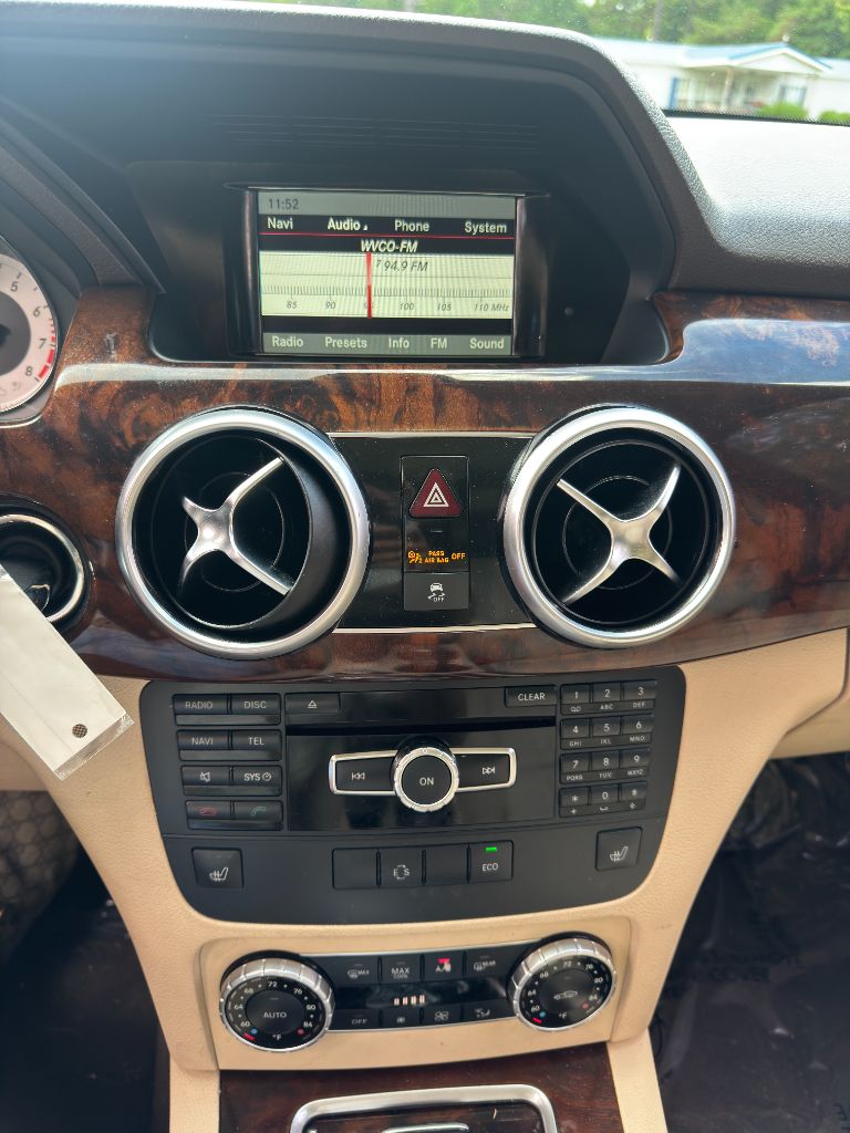 2014 Mercedes-Benz GLK-Class - $9,750