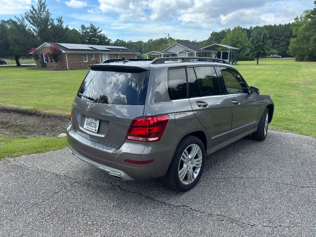 2014 Mercedes-Benz GLK-Class - $9,750