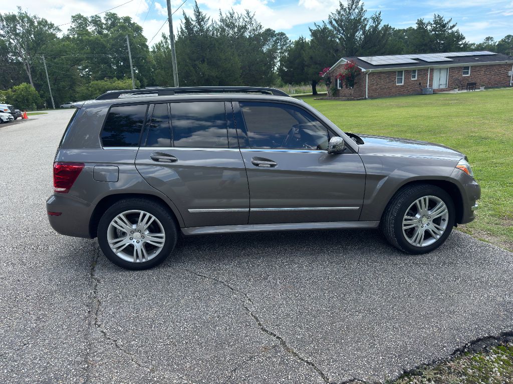 2014 Mercedes-Benz GLK-Class - $9,750