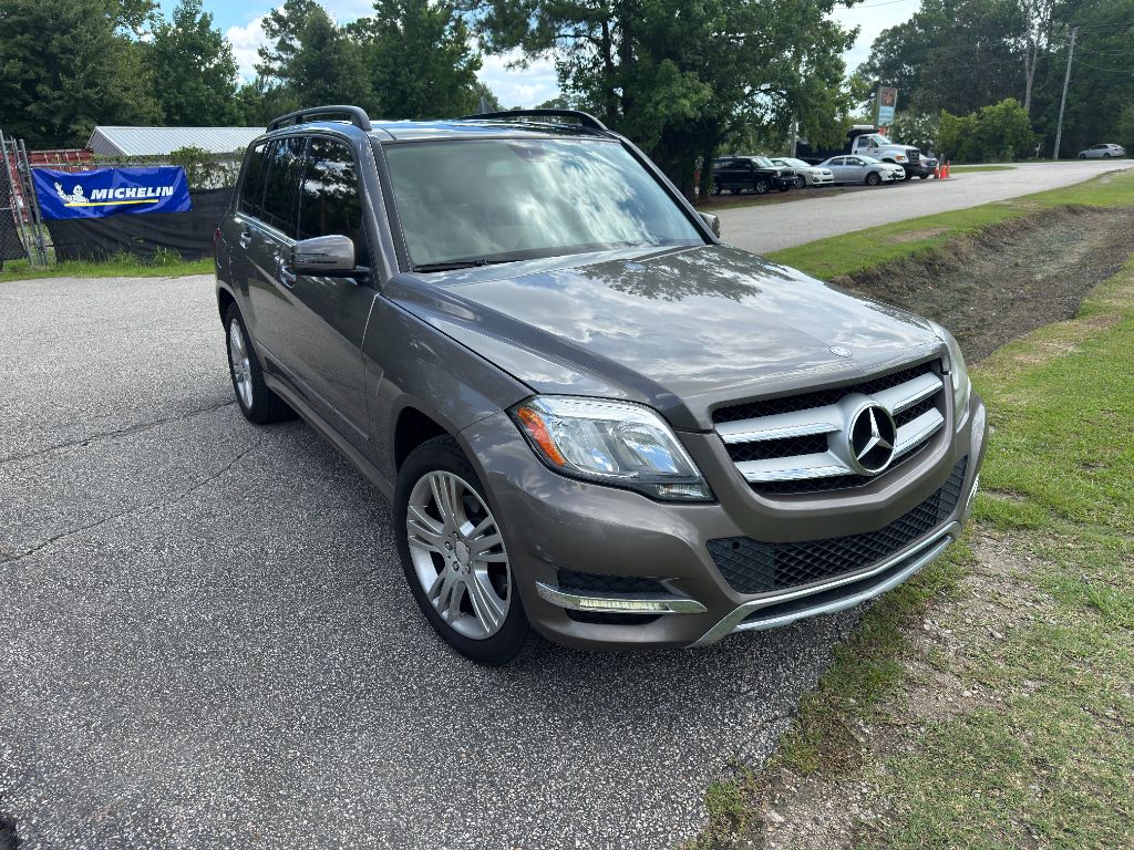 2014 Mercedes-Benz GLK-Class - $9,750