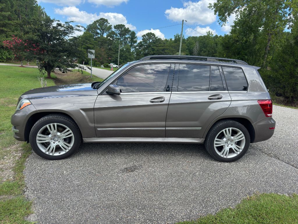 2014 Mercedes-Benz GLK-Class - $9,750