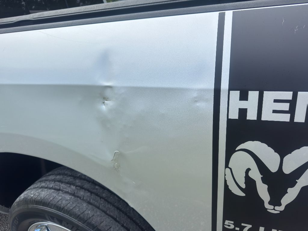 2016 Ram 1500 - $9,225