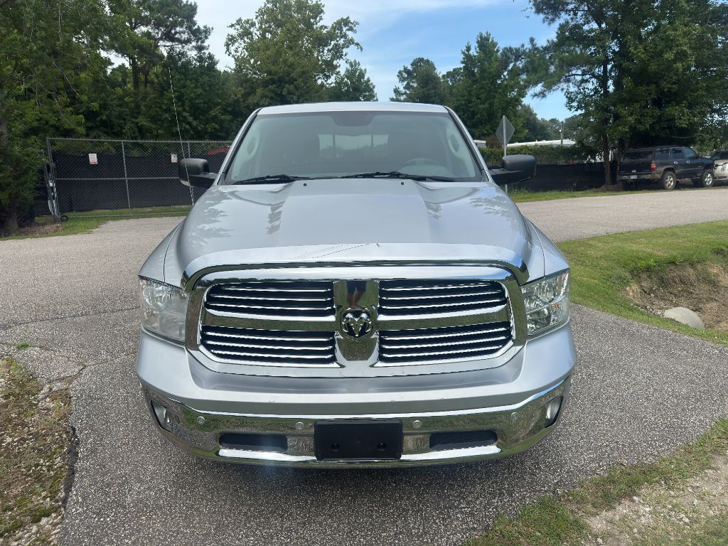 2016 Ram 1500 - $9,225