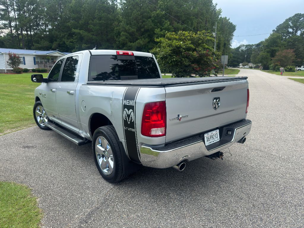 2016 Ram 1500 - $9,225