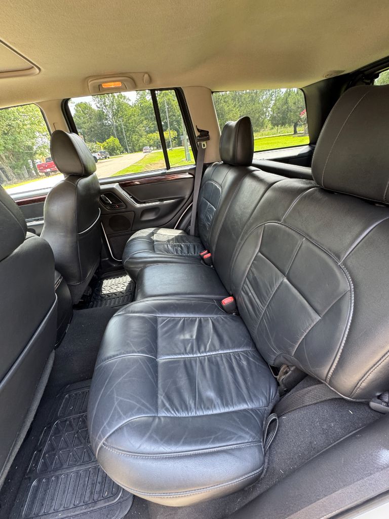 2004 Jeep Cherokee - $5,987