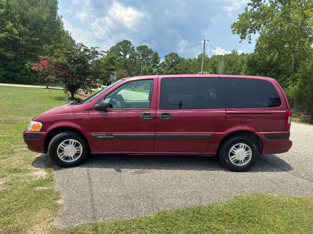 2005 Chevrolet Venture - $3,750