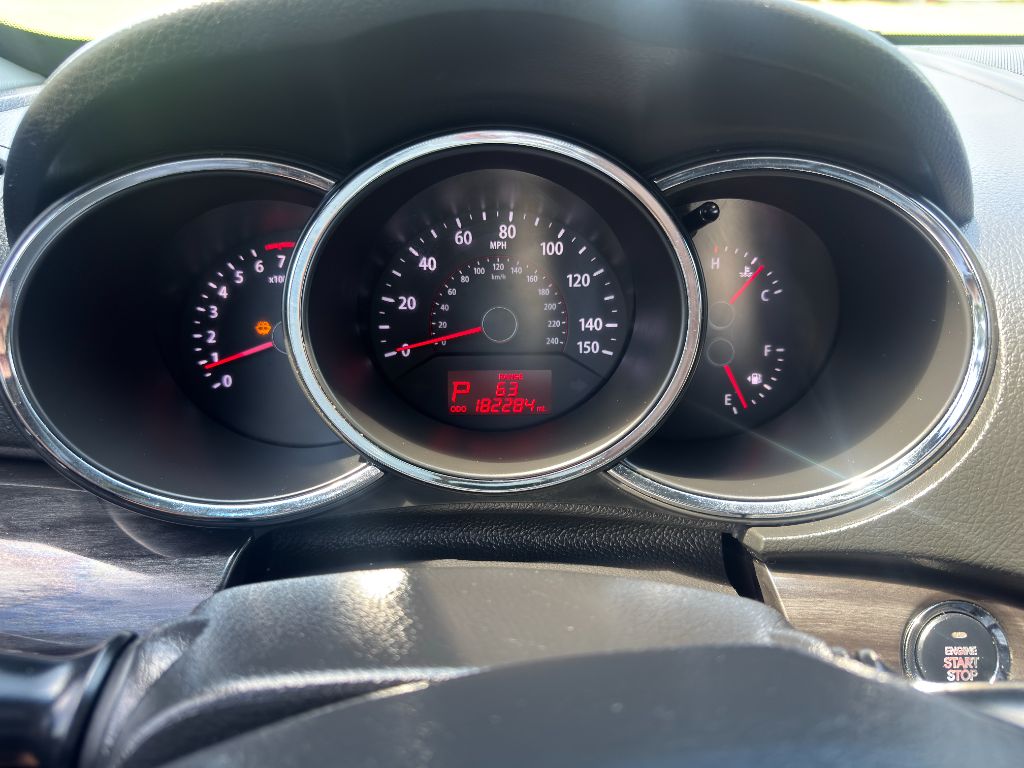 2013 Kia Sorento - $4,899