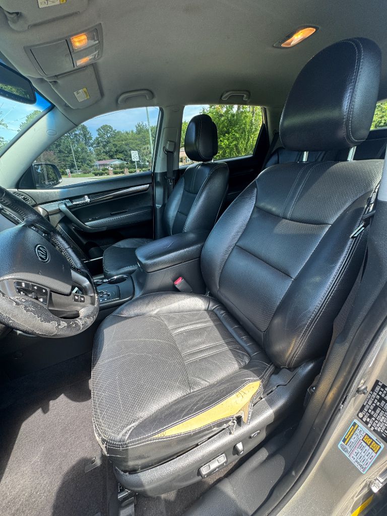 2013 Kia Sorento - $4,899