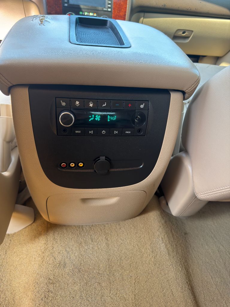 2009 Chevrolet Tahoe - $7,125