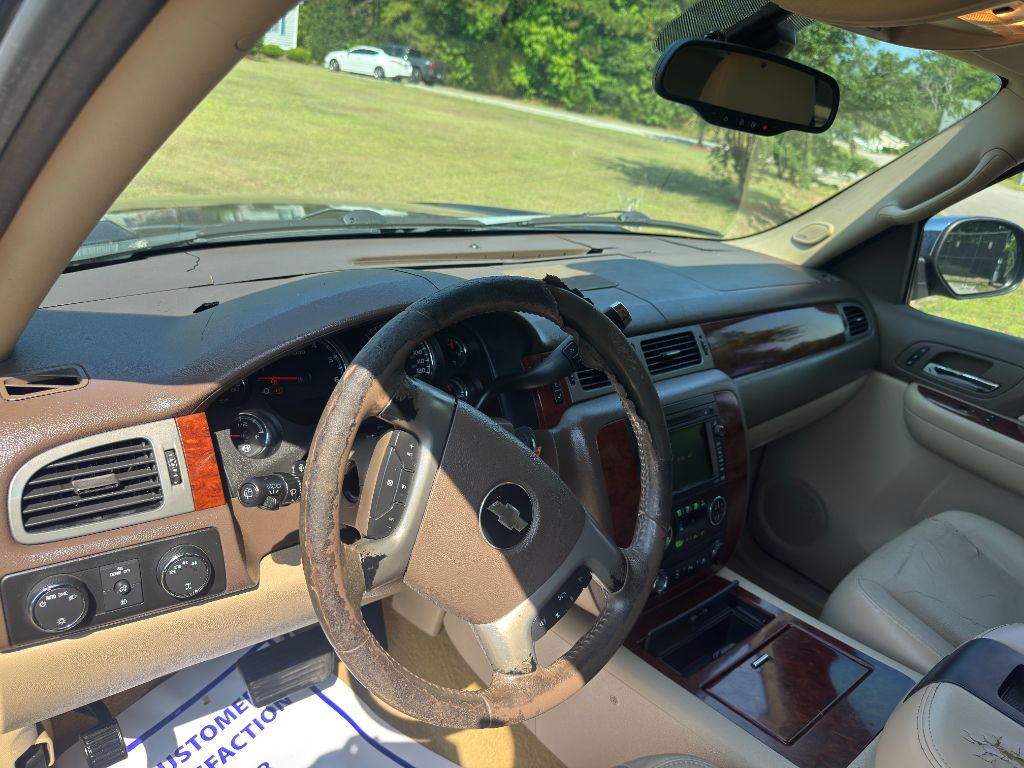 2009 Chevrolet Tahoe - $7,125