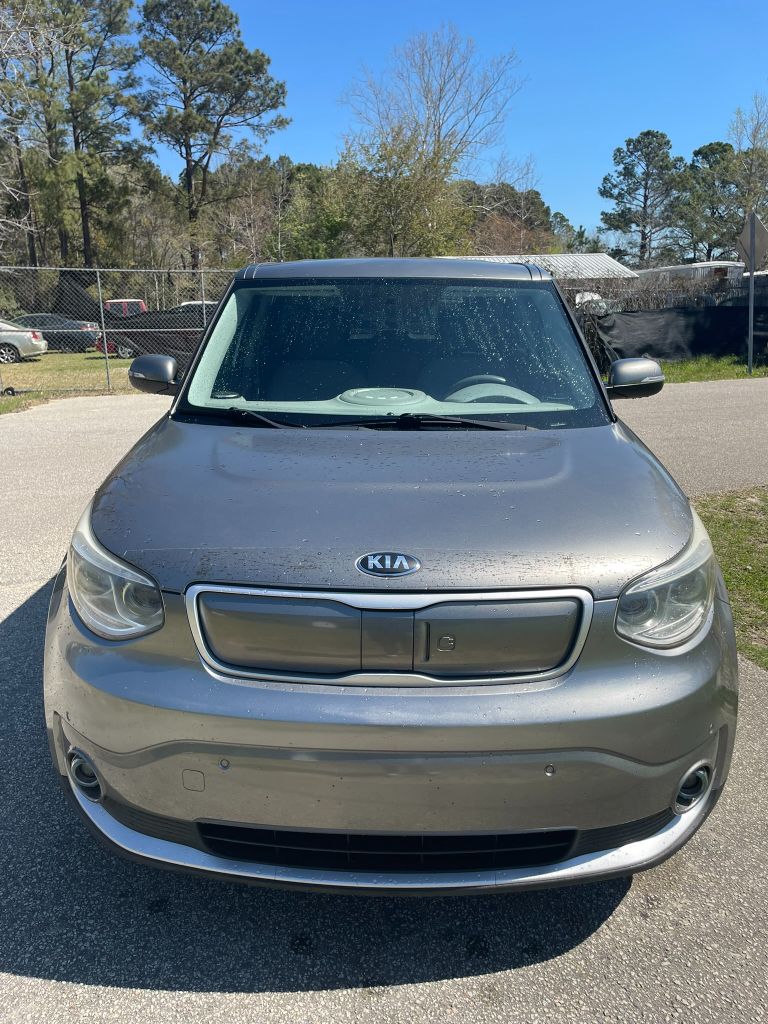 2015 Kia Soul EV + photo