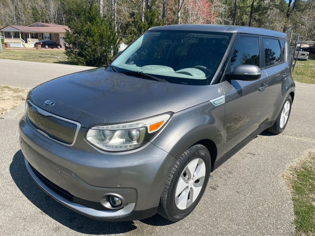 2015 Kia Soul EV + photo