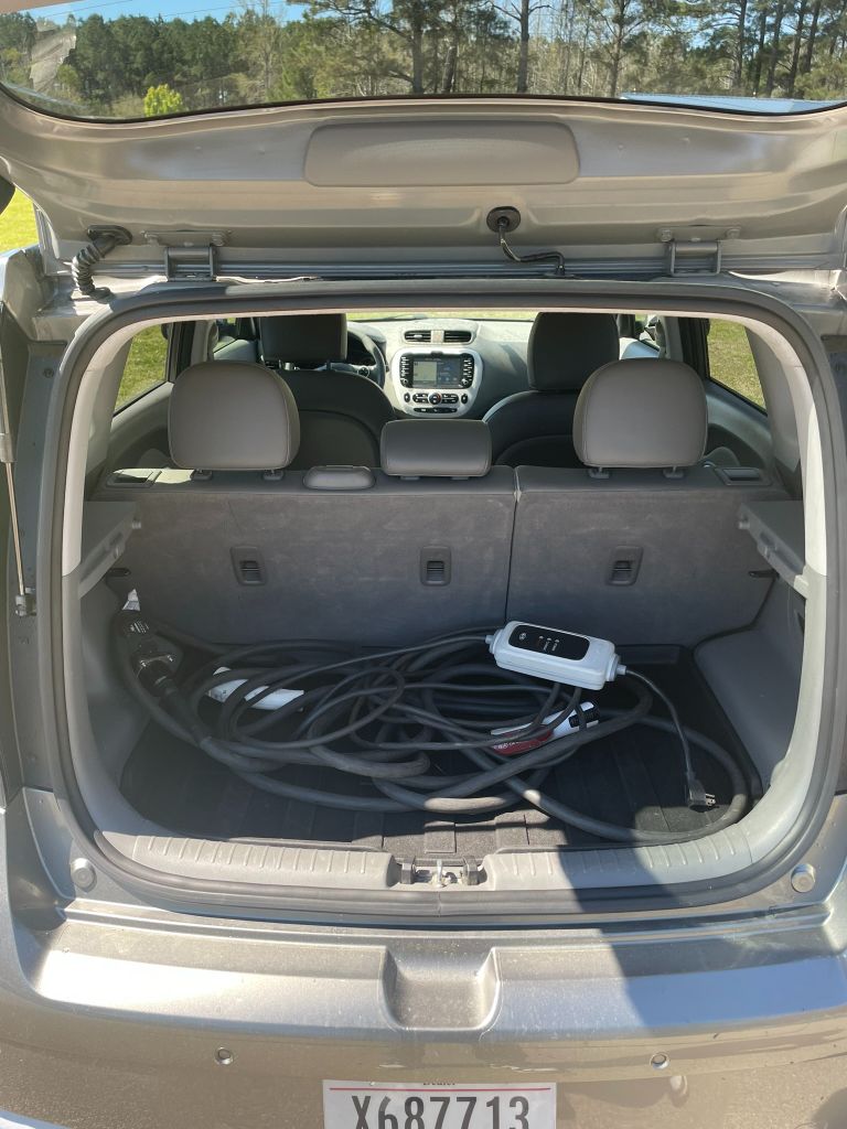 2015 Kia Soul EV + photo