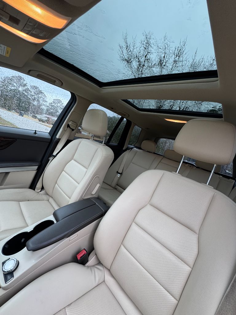 2013 Mercedes-Benz GLK-Class GLK350 photo