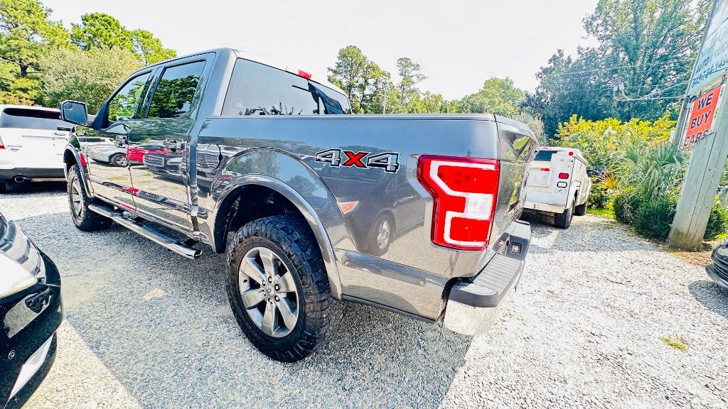 2019 Ford F150 Lariat photo