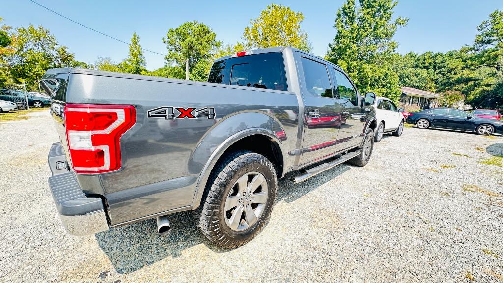 2019 Ford F150 Lariat photo