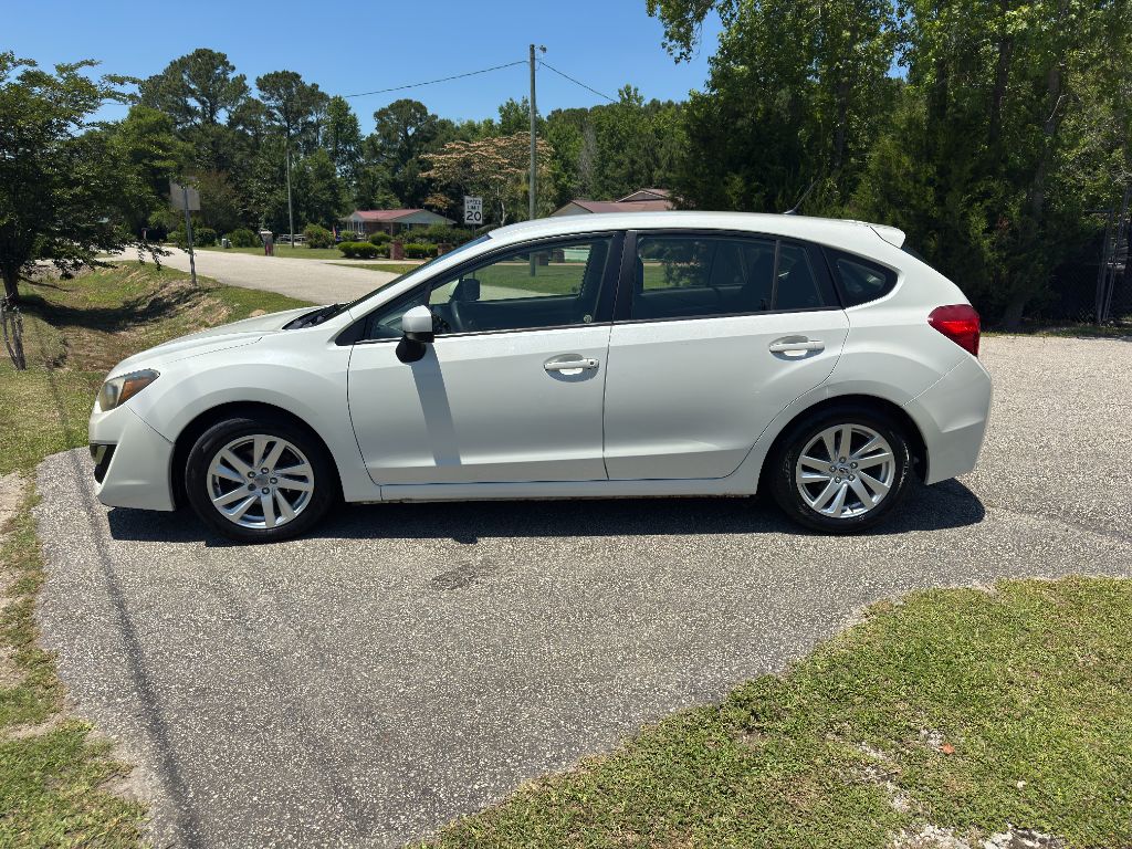 2015 Subaru Impreza - $7,750