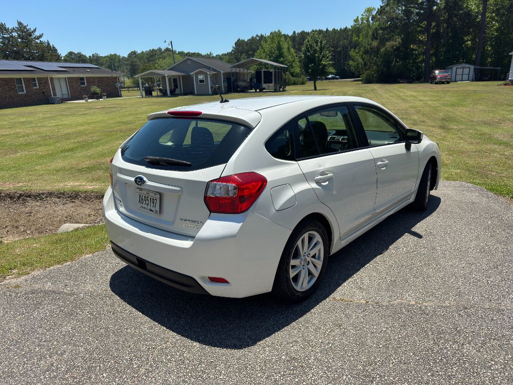 2015 Subaru Impreza - $7,750