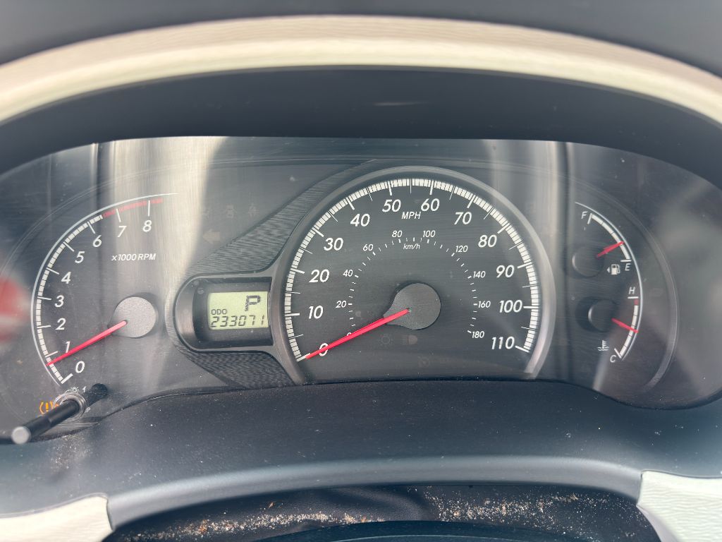 2011 Toyota Sienna Base 7-Passenger photo