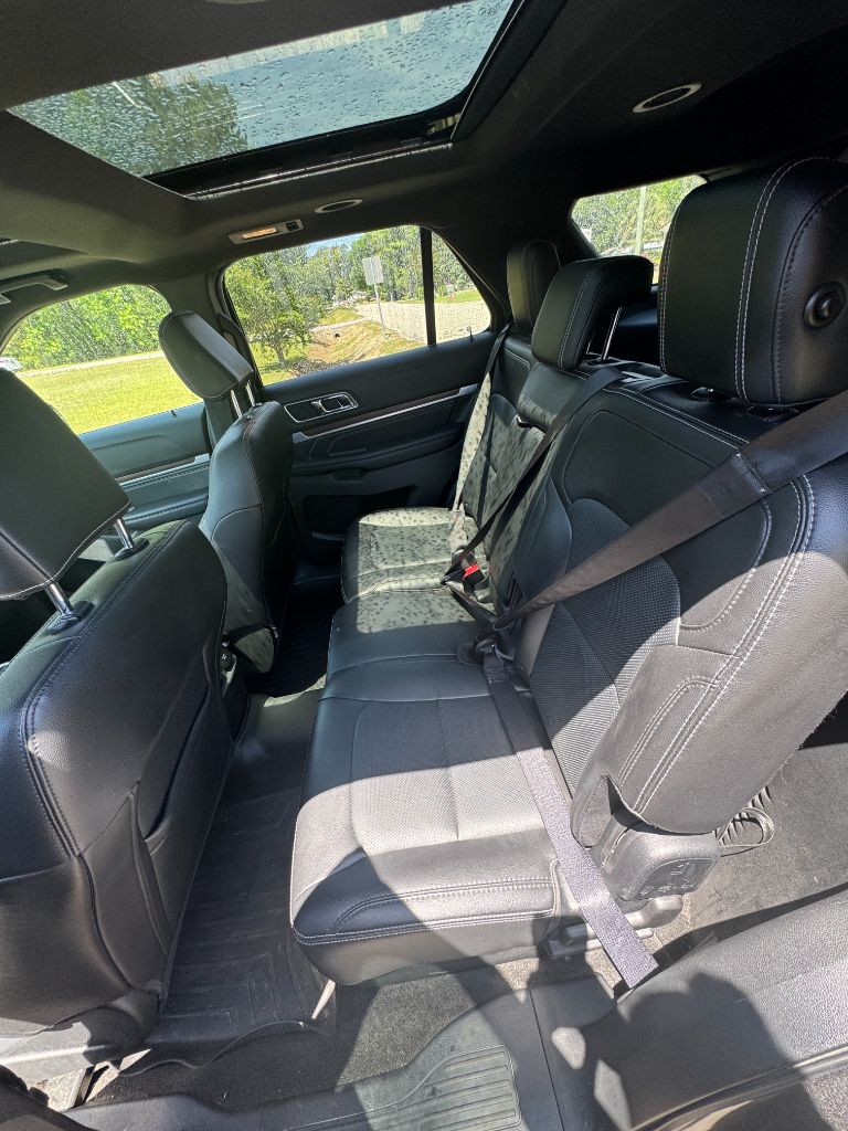 2018 Ford Explorer Limited photo