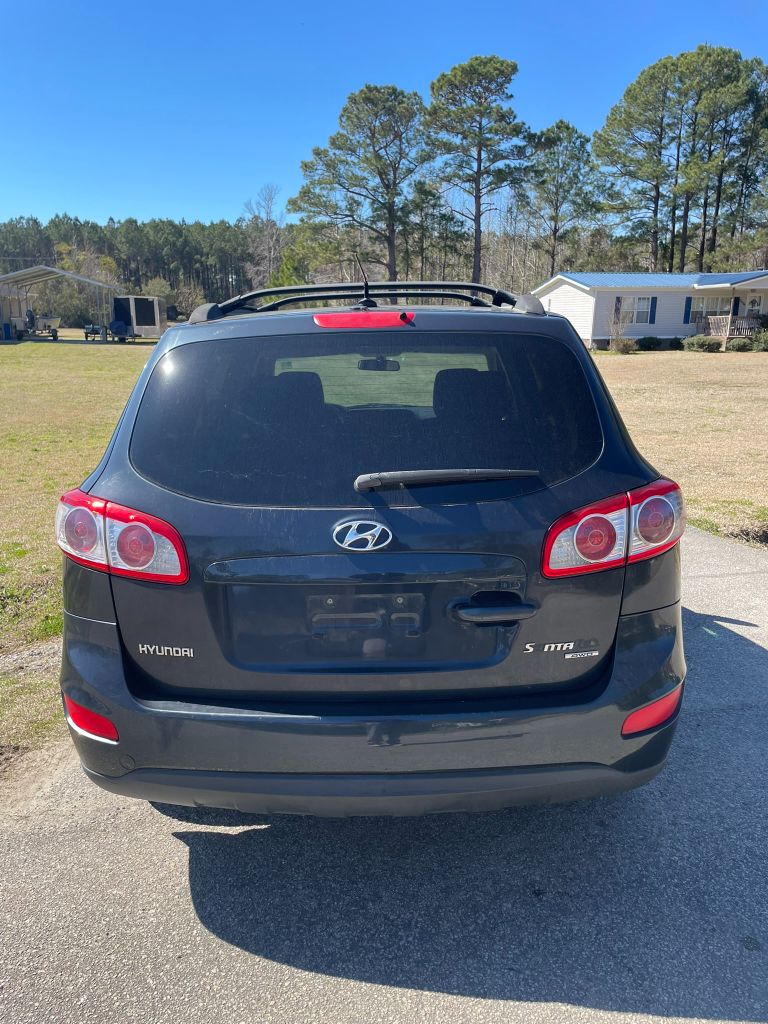 2011 Hyundai Santa Fe GLS photo