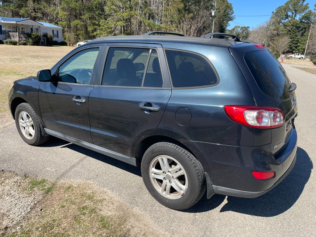 2011 Hyundai Santa Fe GLS photo
