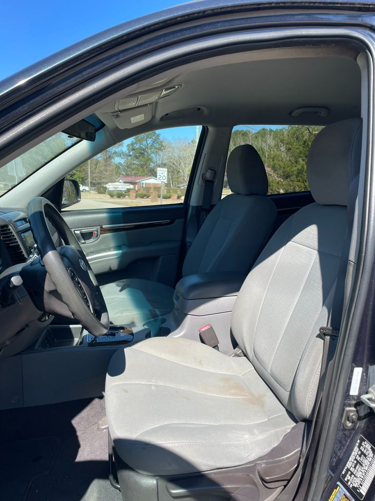 2011 Hyundai Santa Fe GLS photo