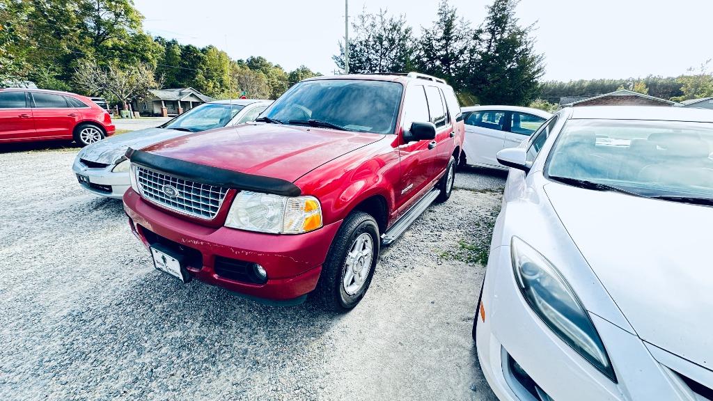 2004 Ford Explorer XLT photo