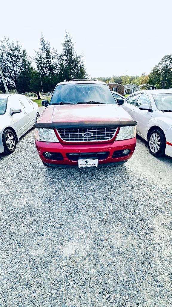 2004 Ford Explorer XLT photo