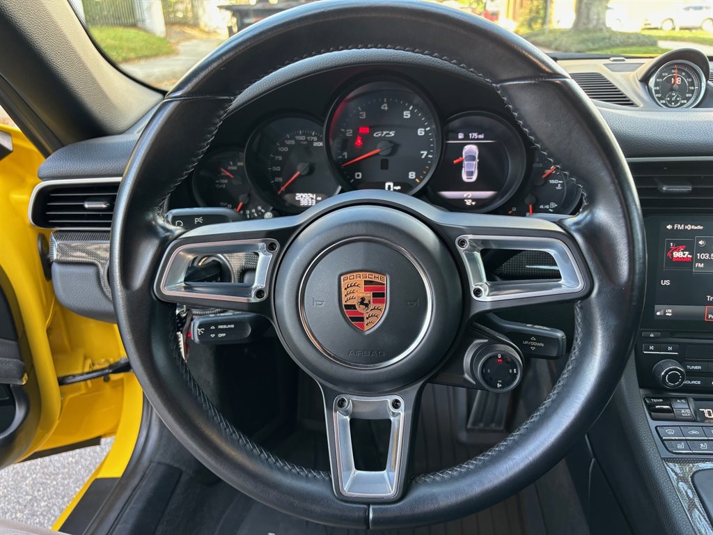 2019 Porsche 911 Carrera GTS photo