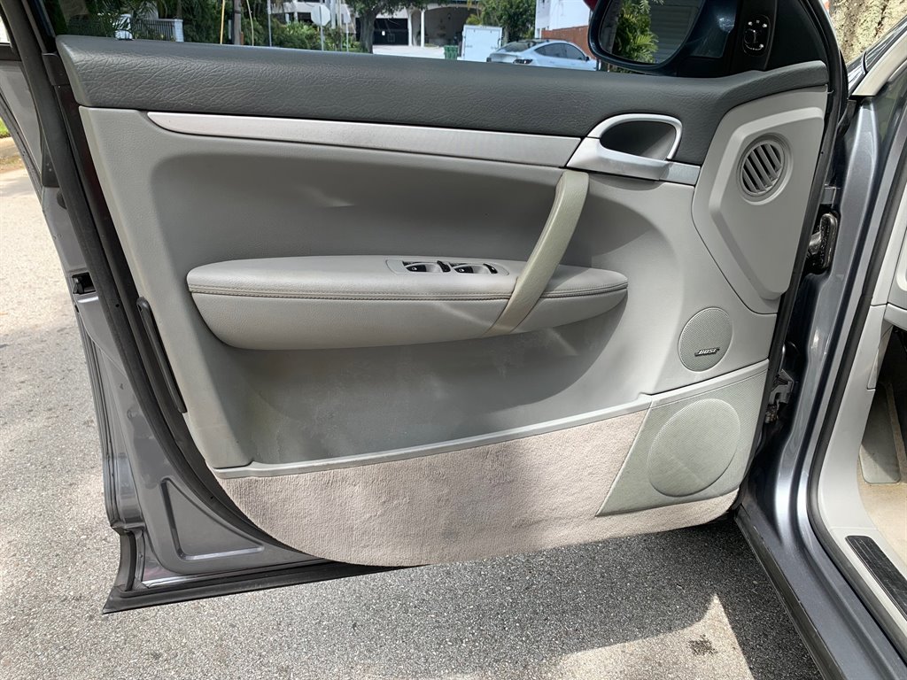 2006 Porsche Cayenne S photo