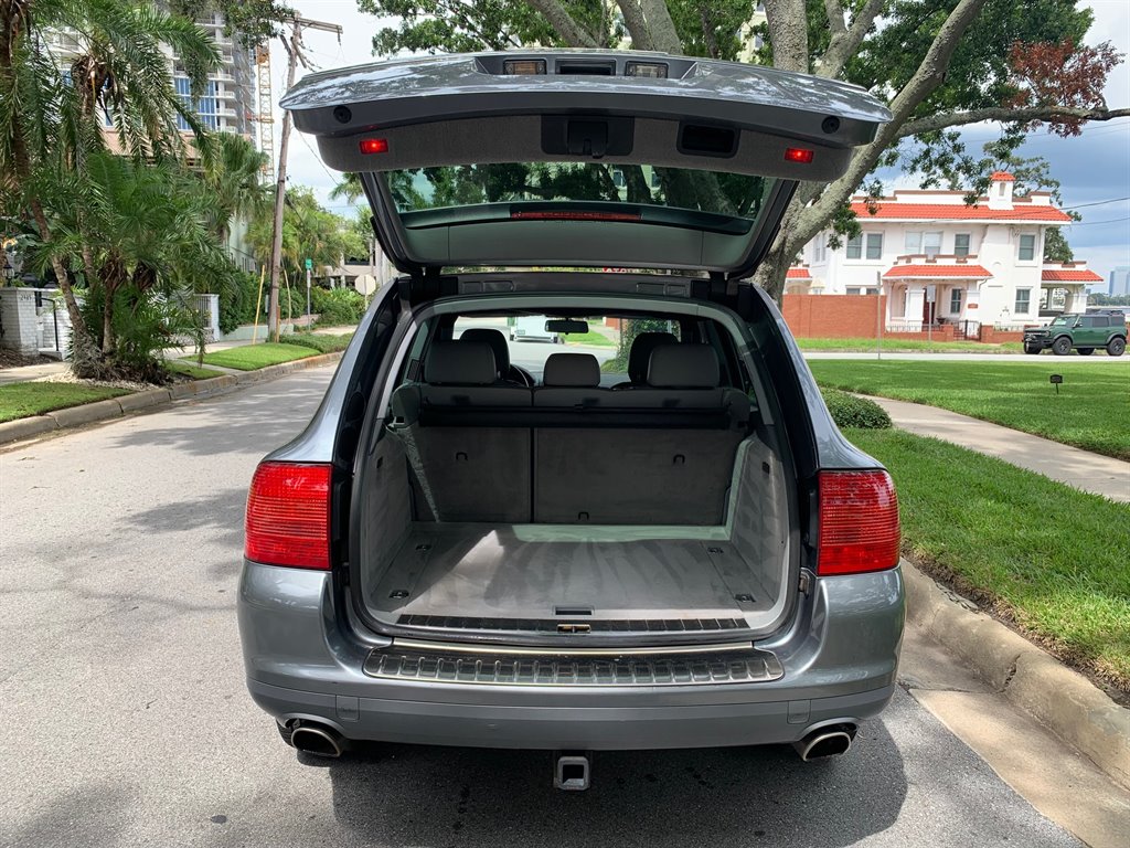 2006 Porsche Cayenne S photo