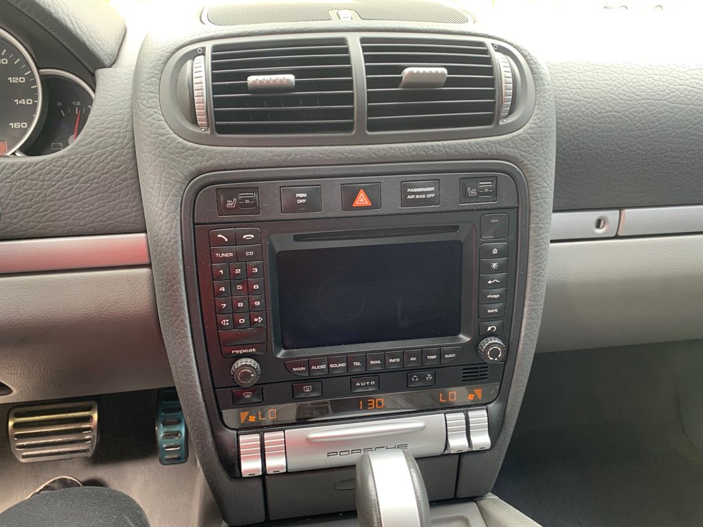 2006 Porsche Cayenne S photo