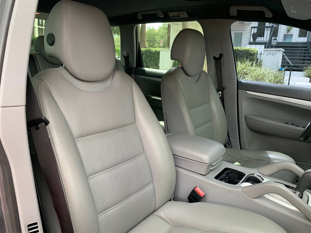 2006 Porsche Cayenne S photo