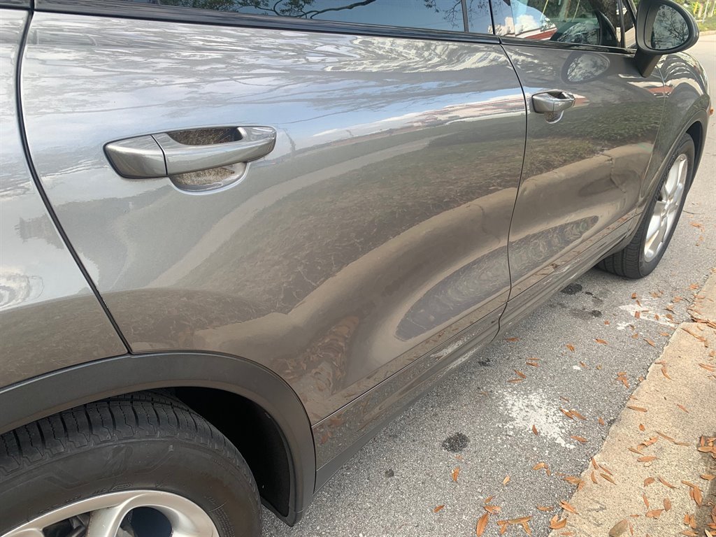 2011 Porsche Cayenne S photo