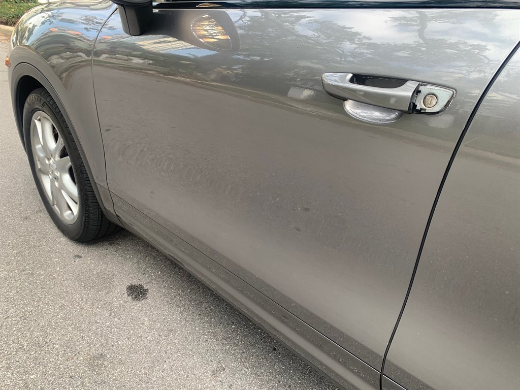 2011 Porsche Cayenne S photo