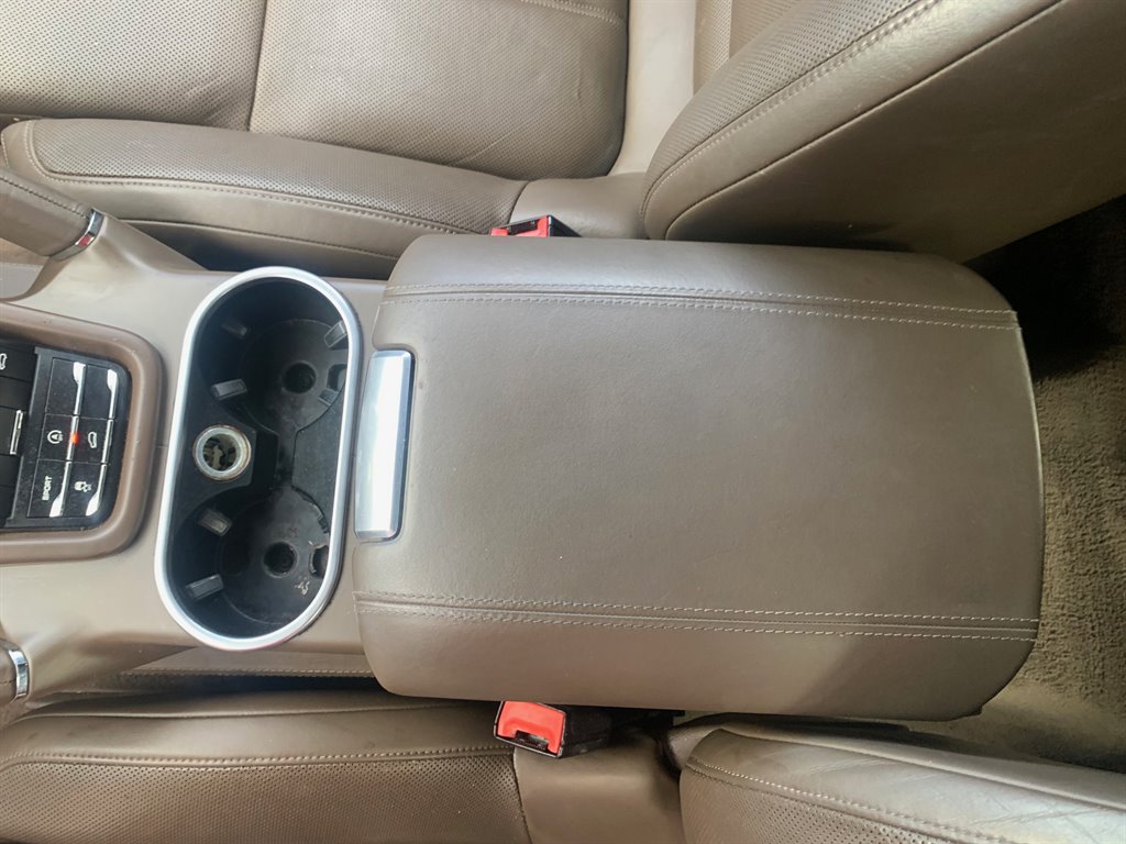 2011 Porsche Cayenne S photo